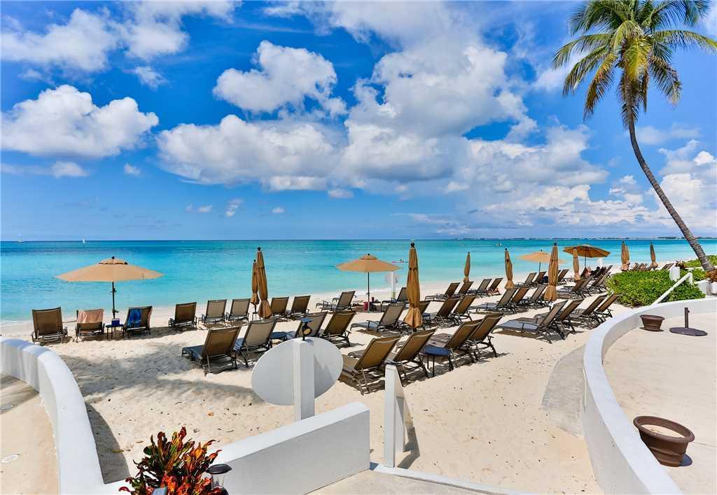 Regal Beach Club George Town Esterno foto